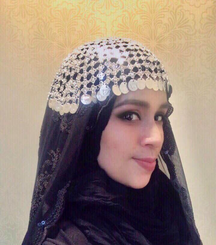 Arab woman headdress discount