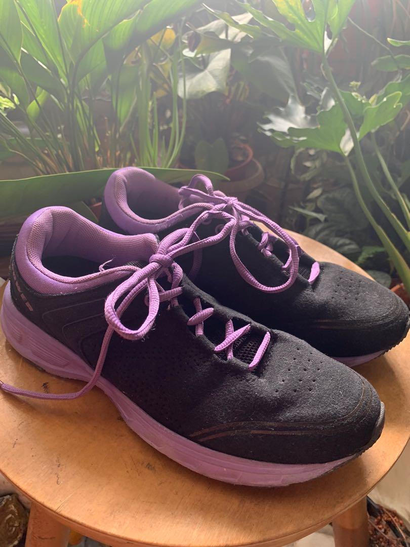 bata power women's sports shoes