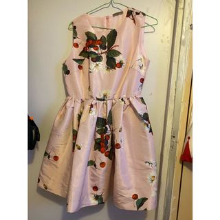 （分類：）位於 。 由 louiselai1989 提交（商品編號 1030706070，圖片 1）。簡介： 。