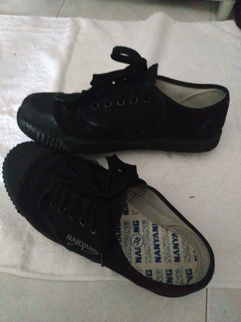 nanyang black shoes