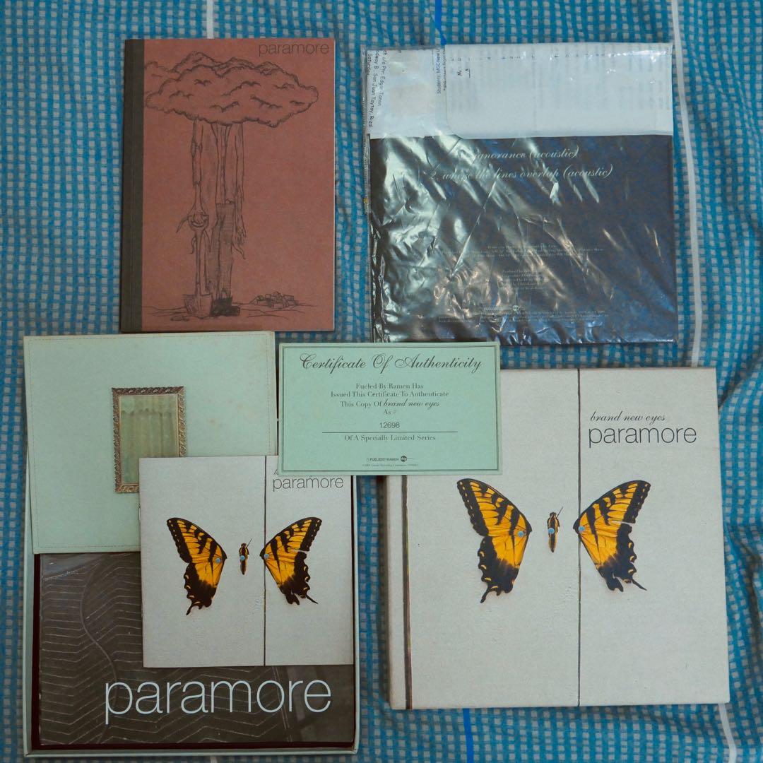 Brand New Eyes - Paramore (LIMITED DELUXE EDITION no. 12698, Hobbies &  Toys, Music & Media, Music Scores on Carousell