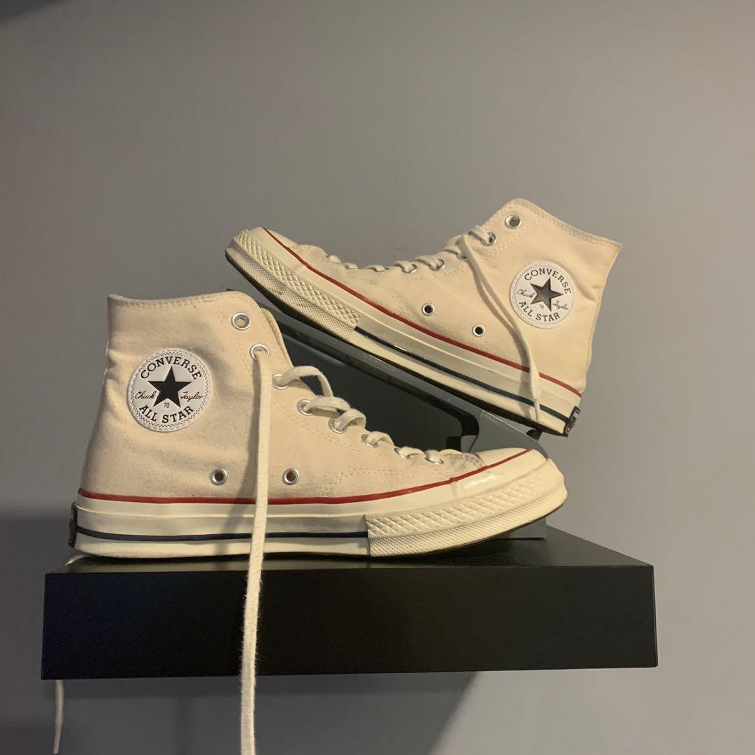 white cream converse
