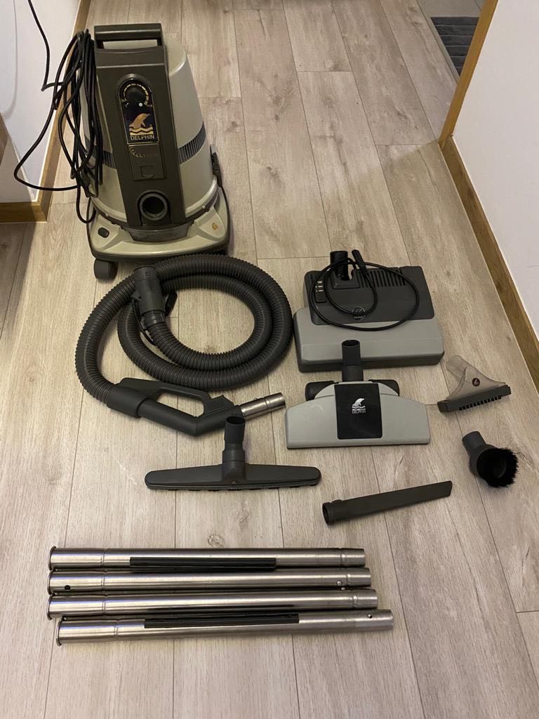 Delphin Vacuum Cleaner, TV & Home Appliances, Vacuum Cleaner