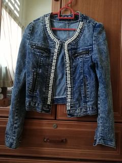 (Category: ) located in . Submitted by estherea (Listing ID 1030655648, Image 1). Description: .