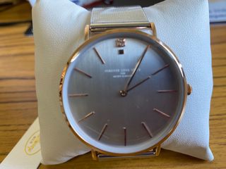 (Category: ) located in . Submitted by vickyxh2020 (Listing ID 1030685836, Image 1). Description: .