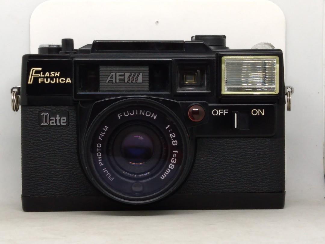 Fujica film camera (Category: Cameras) located in Las Pinas. Submitted by film101 (Listing ID 1030684600, Image 1). Description: Flash fujica Date film camera Inclusion:orig straps and filter ring -Newly clean- *optics *finder Condition of the unit -Meter working *with redlight underexposure Working in the finder -Light in the front working -Date working with luminous light working -film counter working -flash indicator but flash wont! Pm me if y