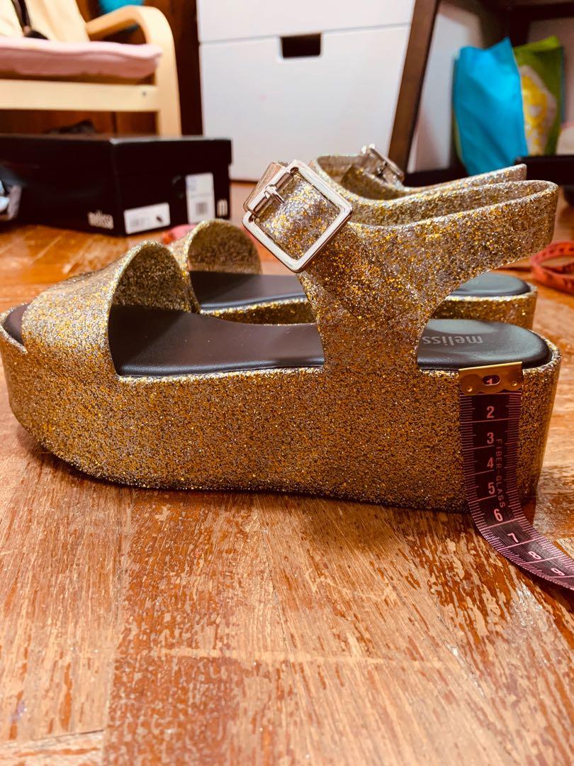 Melissa on sale wedge sandals