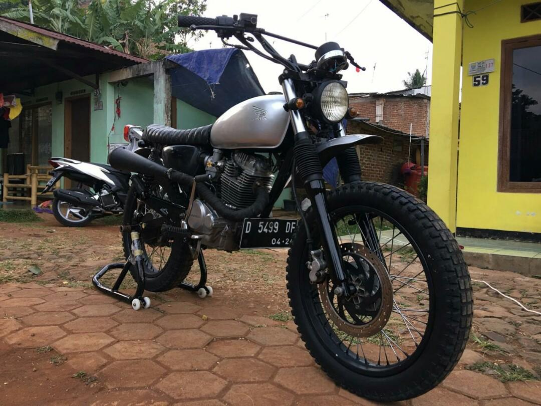 Model motor custom scrambler clearance