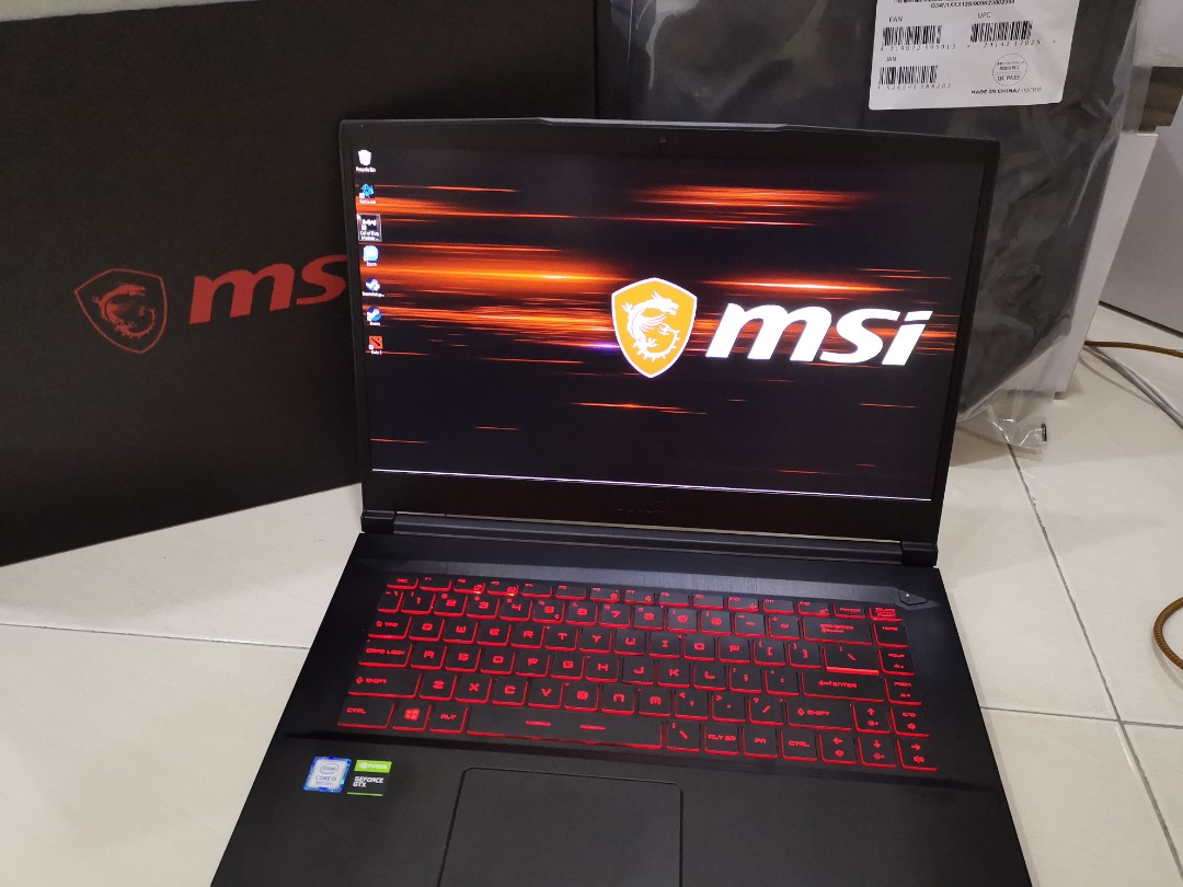 Игровые ноутбуки msi отзывы. Ноутбук MSI gf63. MSI gf63 thin. Ноутбук MSI gf63 thin 9sc. Laptop MSI gf63 thin.