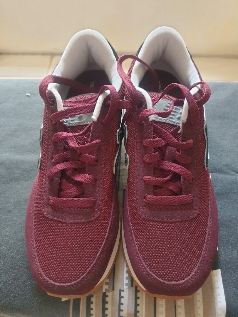 new balance casual sneaker