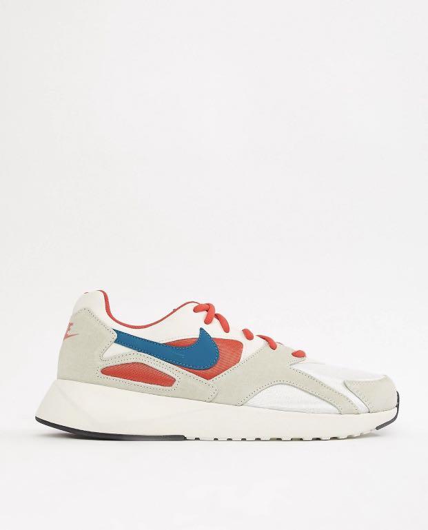 Nike Pantheos Trainers in White, Men's 