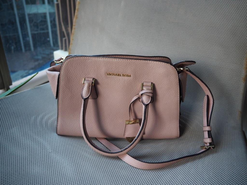 light pink michael kors bag