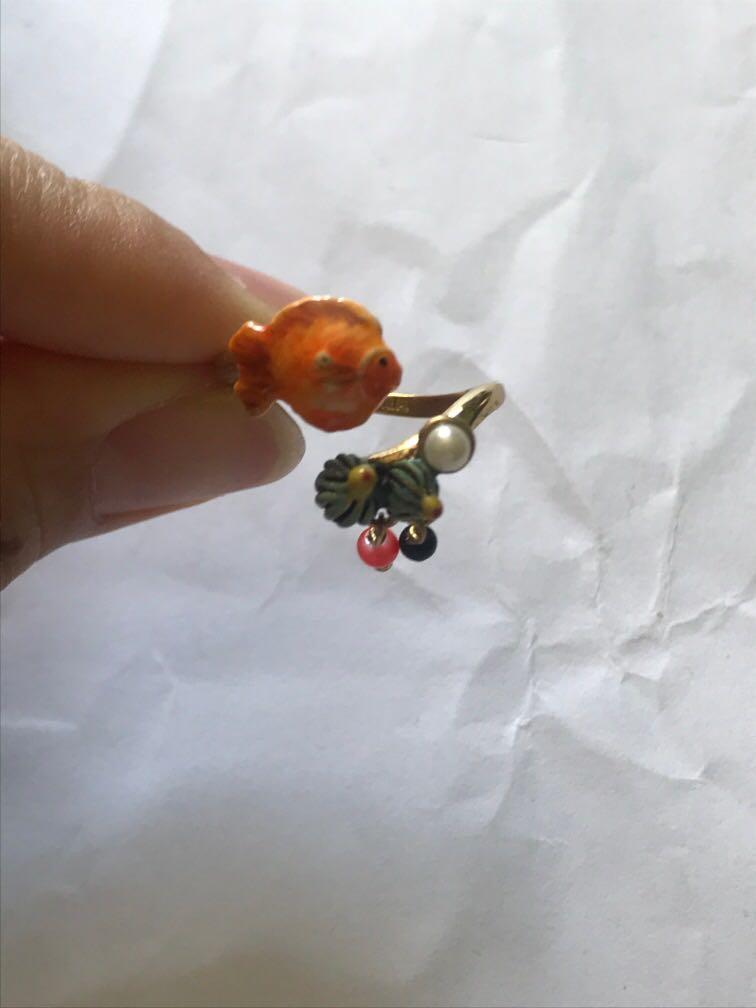 Ring （分類：戒指）位於 Hong Kong。 由 lin_chu 提交（商品編號 1030624754，圖片 3）。簡介： With plastic bag。