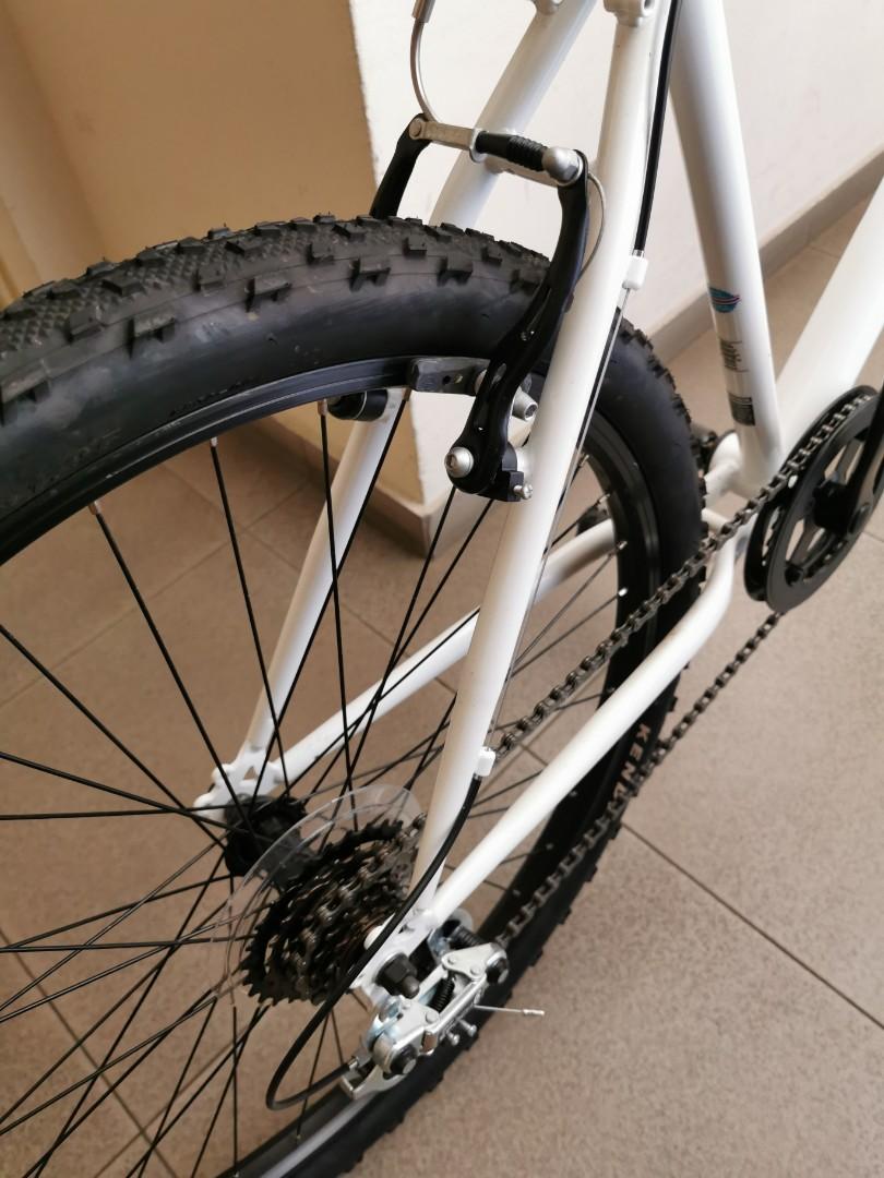 RockRider ST30, 26 Inch, 6 Speed Mountain Bike, Sports Equipment ...