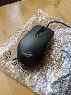 （分類：）位於 。 由 seriousdk 提交（商品編號 1030611872，圖片 1）。簡介： 。