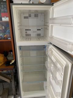 (Category: ) located in . Submitted by adalover (Listing ID 1030644556, Image 1). Description: .