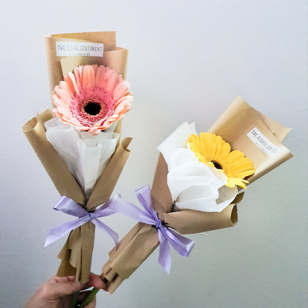 Single stalk daisy / sunflower / rose flower bouquet, Hobbies & Toys ...