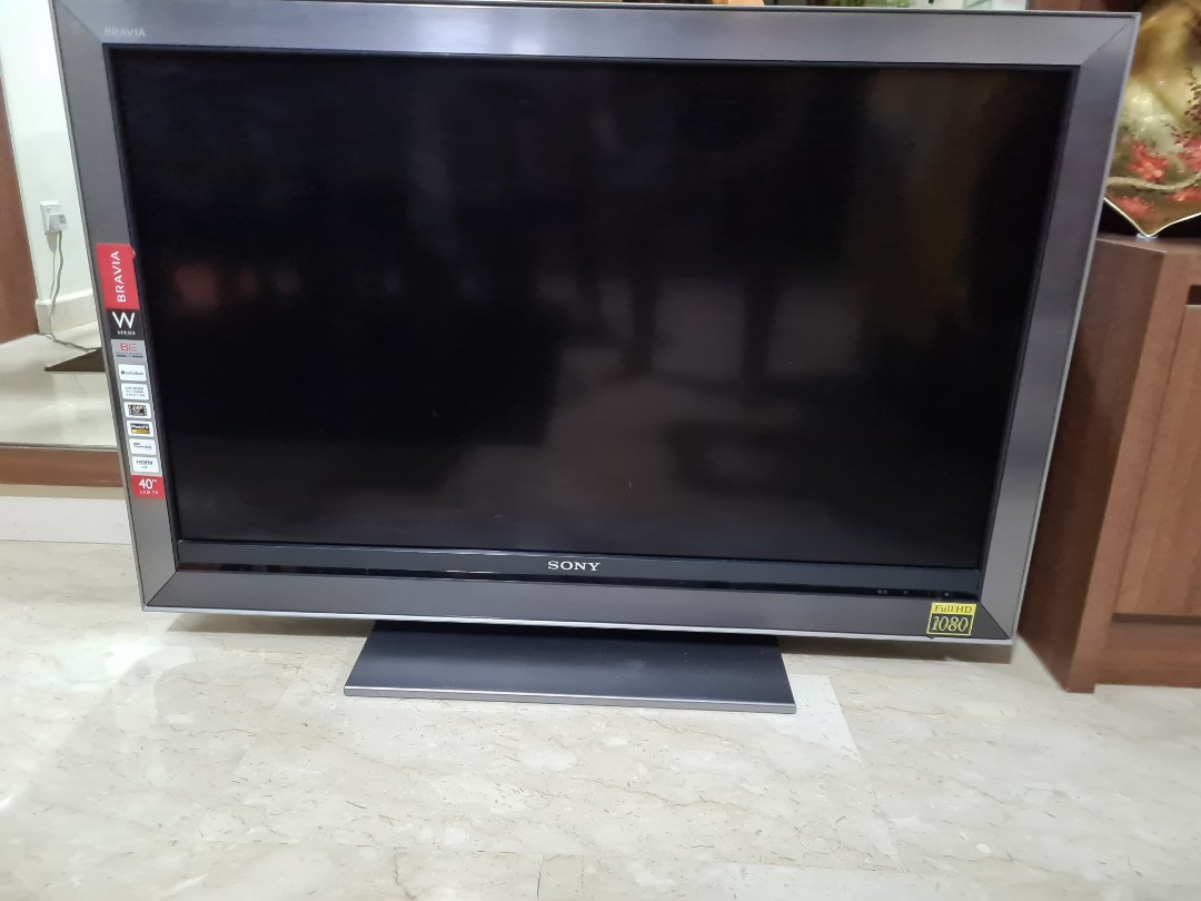 Sony Bravia W Series 40", TV & Home Appliances, TV & Entertainment, TV