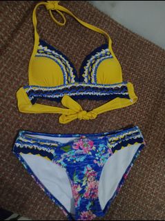 (Category: ) located in . Submitted by beguilingwolf (Listing ID 1030758638, Image 1). Description: .