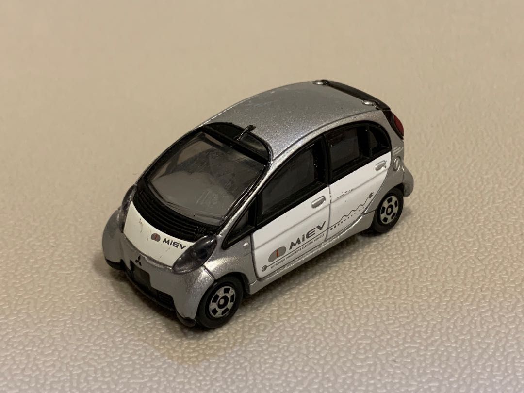 Takara Tomy Tomica No 117 Mitsubishi I Miev Silver 玩具 遊戲類 玩具 Carousell