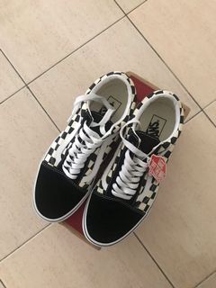(Category: ) located in . Submitted by legitthrift_ (Listing ID 1028936684, Image 1). Description: .
