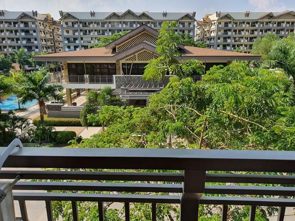 Verawood Residences Acacia Estates (Category: Apartments & Condos) located in Makati City. Submitted by jteehankee (Listing ID 1030715540, Image 1). Description: FOR SALE: VERAWOOD RESIDENCES Acacia Estates, Taguig City 1 2BR Unit Service area / Utility area 3RD Floor LIME Building (infront of clubhouse) SELLER : Owner DIRECT BUYERS ONLY.
