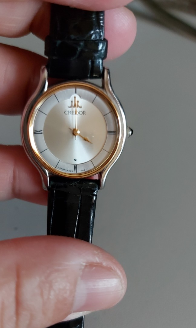 Vintage seiko credor 18k whitegold bezel, Women's Fashion, Watches &  Accessories, Watches on Carousell