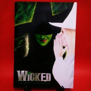 WICKED THE MUSICAL UK TOUR SIGNED PROGRAMME