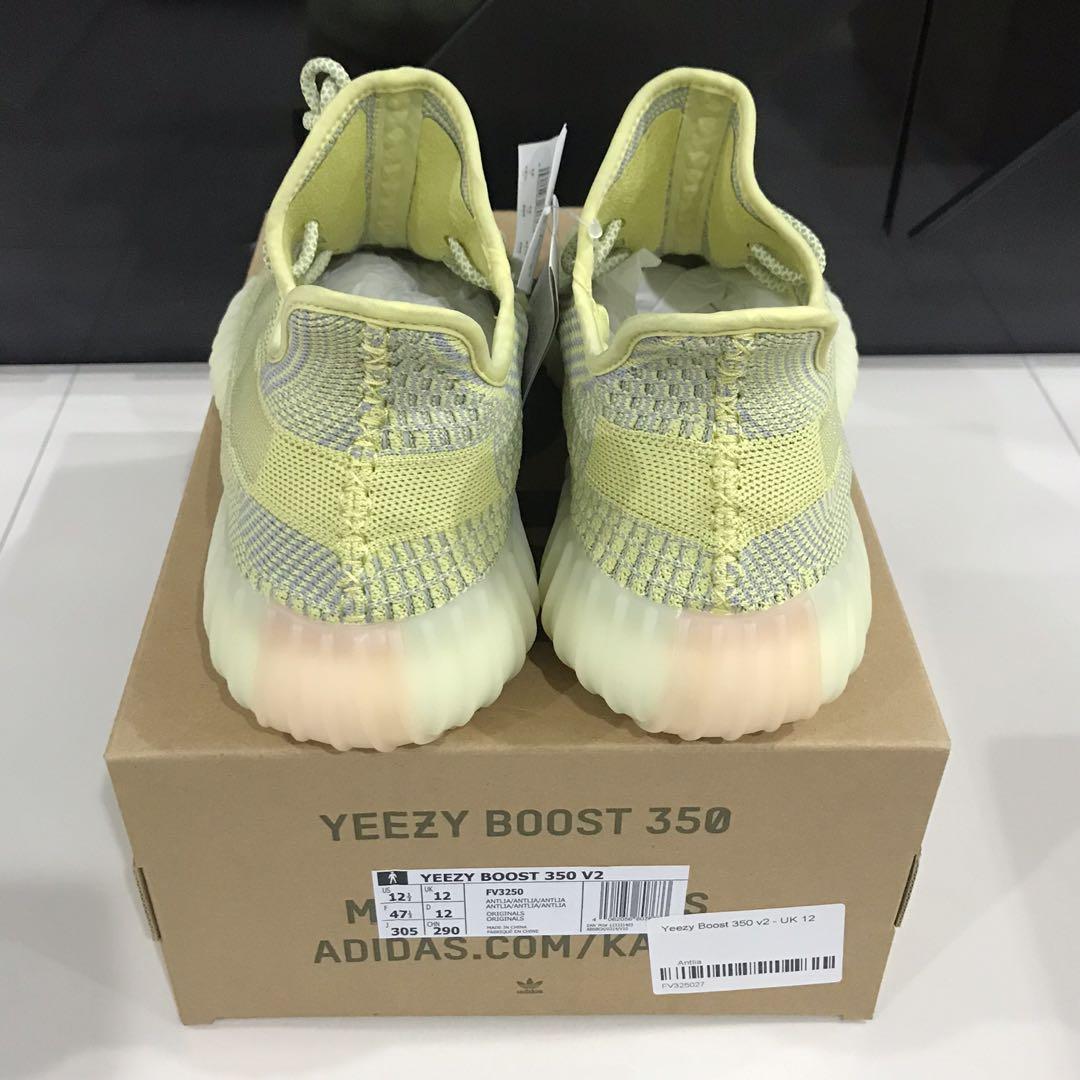 Adidas yeezy boost sales 35 v2 antila