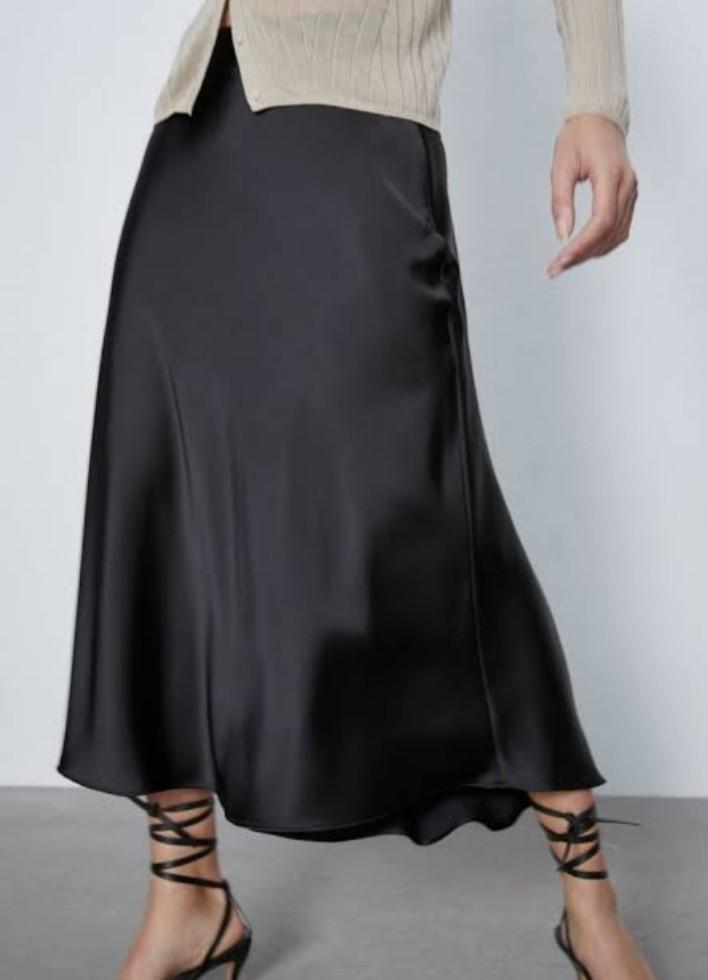 zara black silk skirt