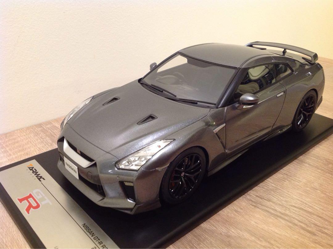 Miniature Kyosho 1/18 Tarmac Works Nissan GTR 2017 – Blanc, Limitée 252 Ex