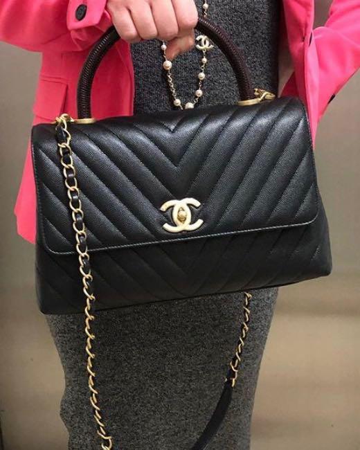 100% AUTH! 🤎 Chanel Medium CoCo Lizard Handle 🤎 Chevron Beige Flap Bag