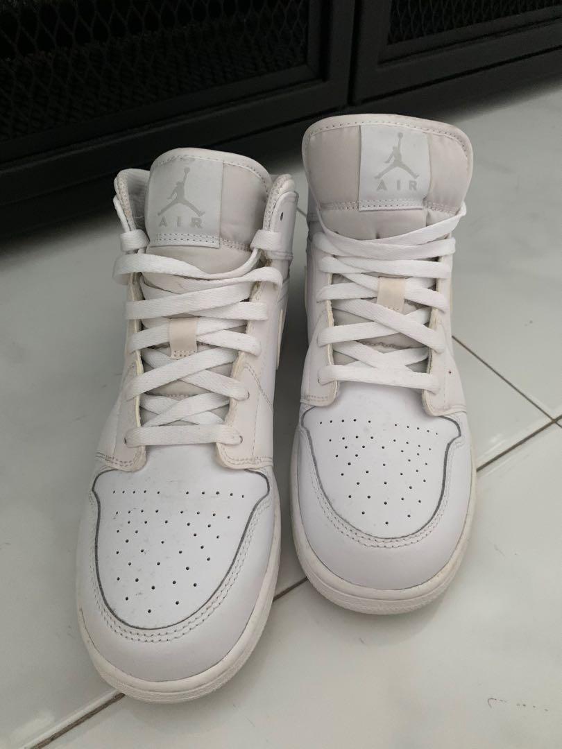 White out jordans 2025