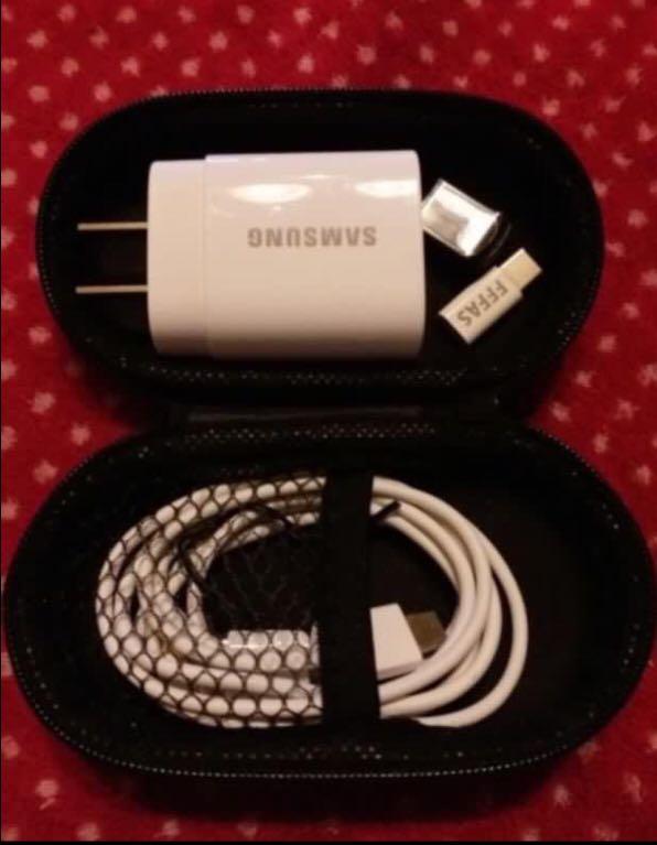 Assorted cable storage (Category: Jewelry) located in Singapore. Submitted by goodsamaritantrade (Listing ID 1030868639, Image 2). Description: Hi want to sell bnew cable storage. Can put anyting inside which u want. Tag Headphone Headset Organizer Cable Cable organizer Chord Lightning cable Samsung Iphone.