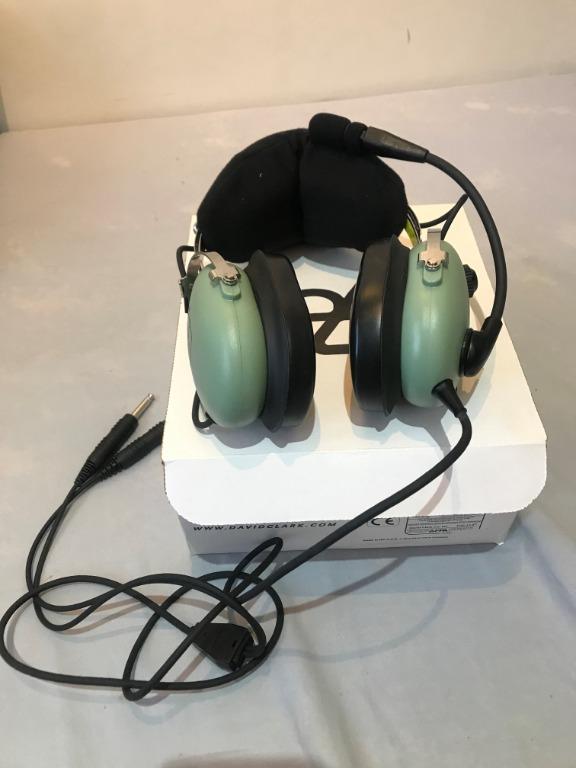 David Clark H10-13.4 (Aviation Headset) (Category: Headphones & Headsets) located in Cebu City. Submitted by jonesguantero (Listing ID 1030912423, Image 1). Description: For sale David Clark H10-13.4! Used only for 10hrs flying time. Five Year Warranty included. *Mic cover removed*.