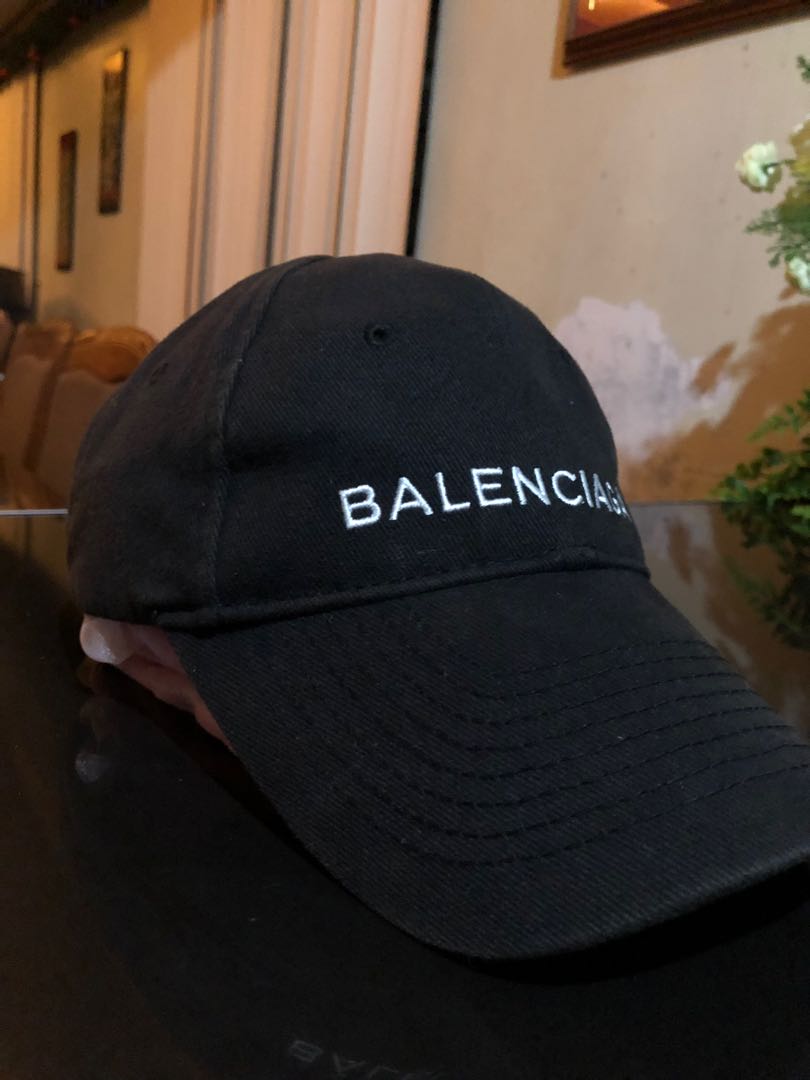 balenciaga logo cap
