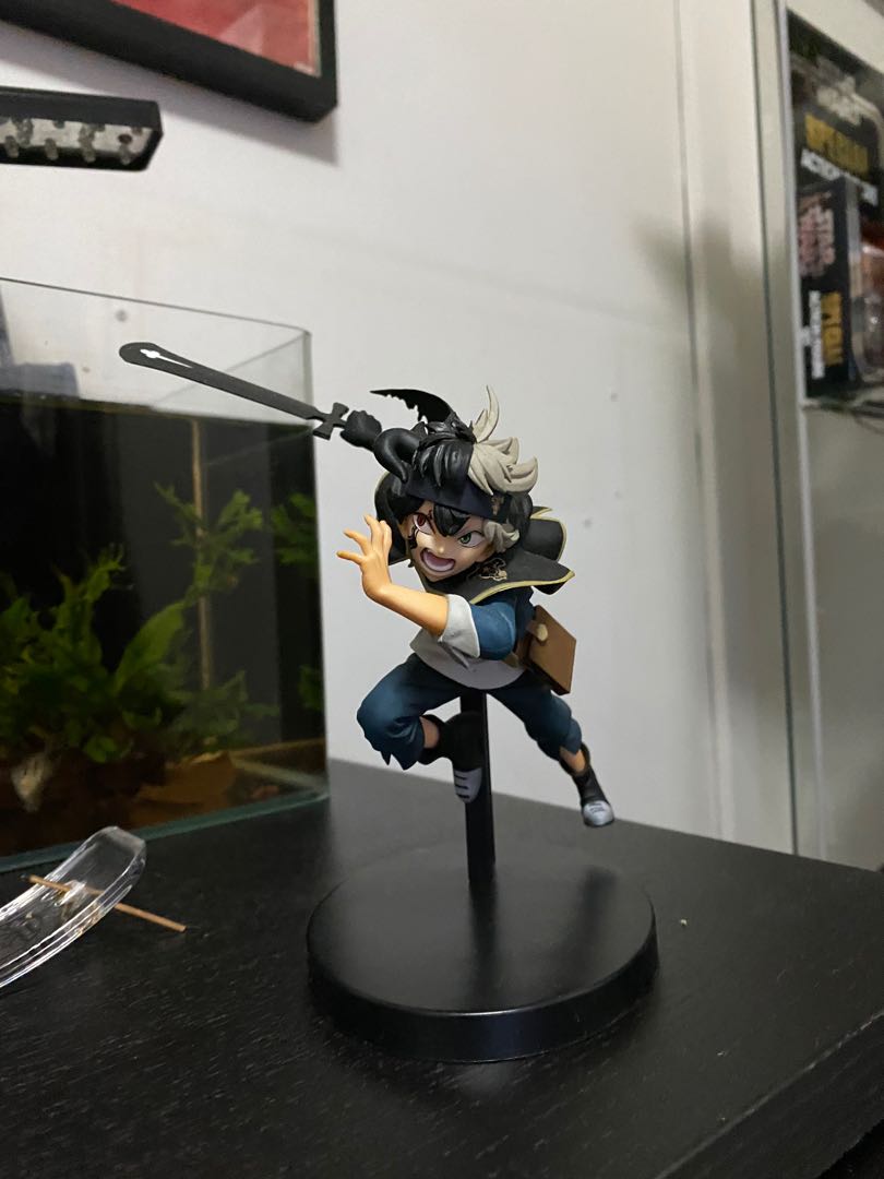 action figure black clover