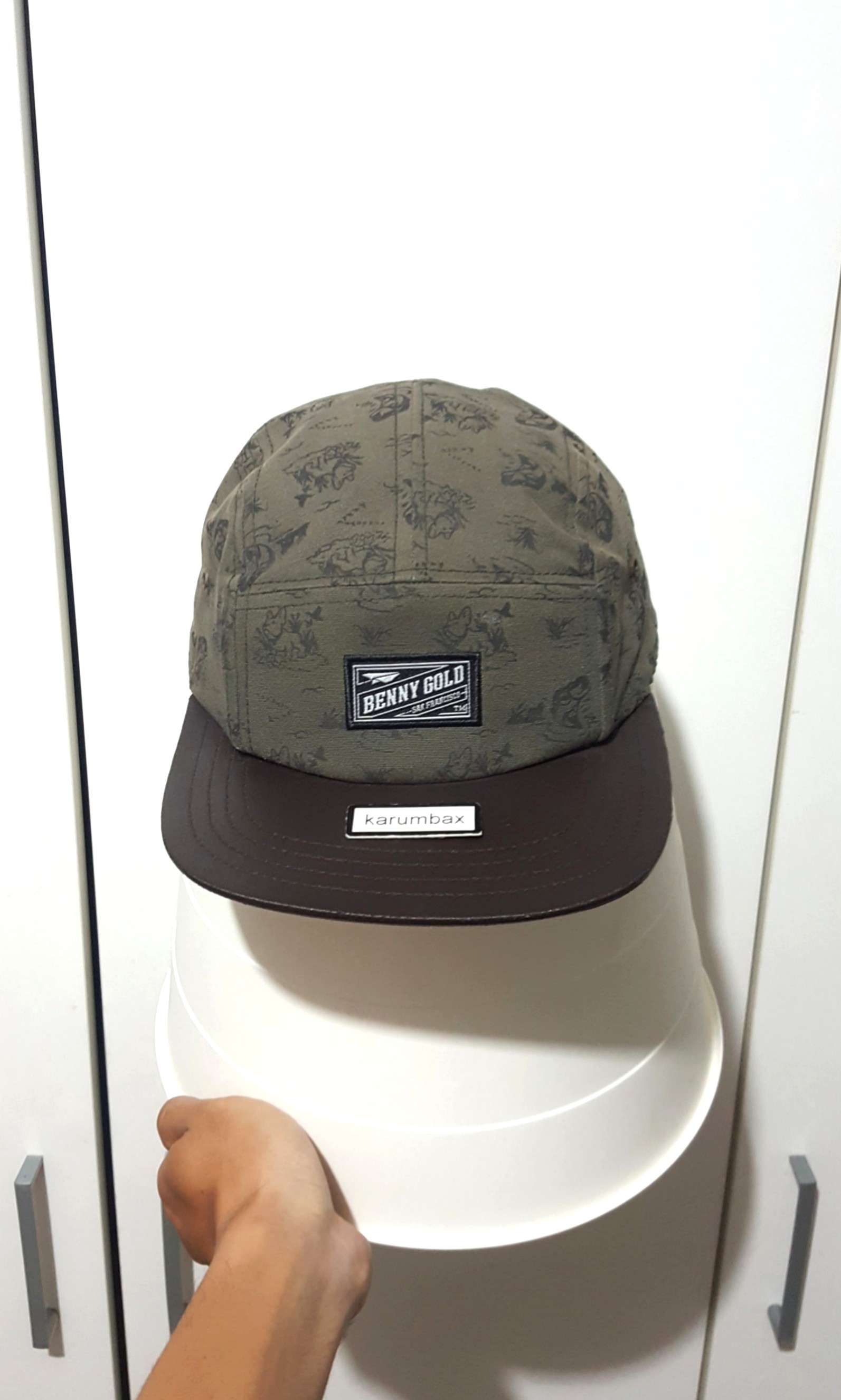 Benny Gold 5 panel Cap, Men's Fashion 