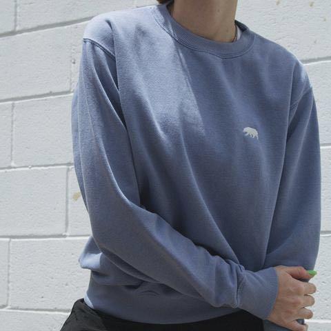 brandy melville polar bear sweatshirt