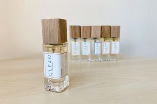 （分類：）位於 。 由 santauso 提交（商品編號 1030911342，圖片 1）。簡介： 。