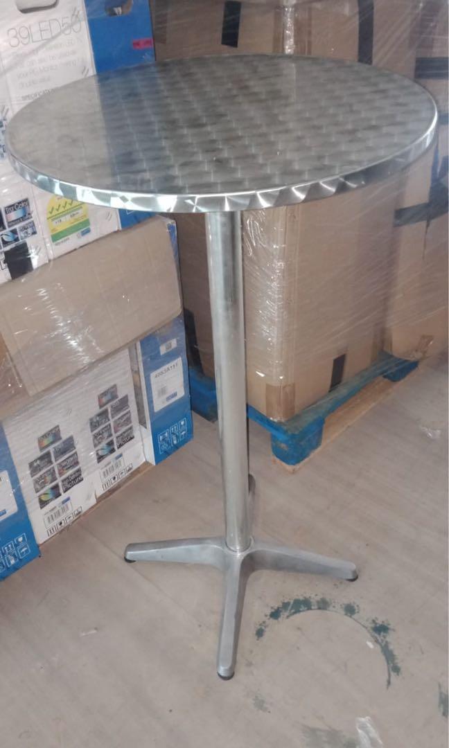 Table (Category: Tables & Sets) located in Singapore. Submitted by sioock (Listing ID 1030999470, Image 1). Description: Used and still in good condition. Selling afew of this. Approx. Size,Height 1mH, Diameter 60cm Self collection at Yishun WIN5 or Delivery fee at $25.