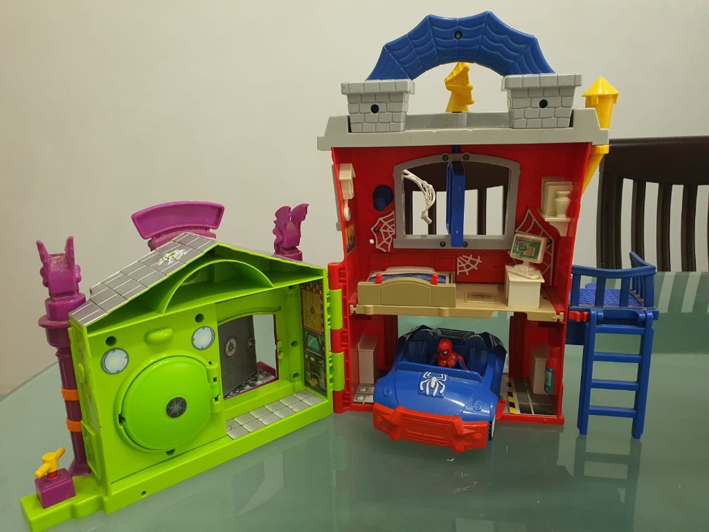 Spiderman sales house toy