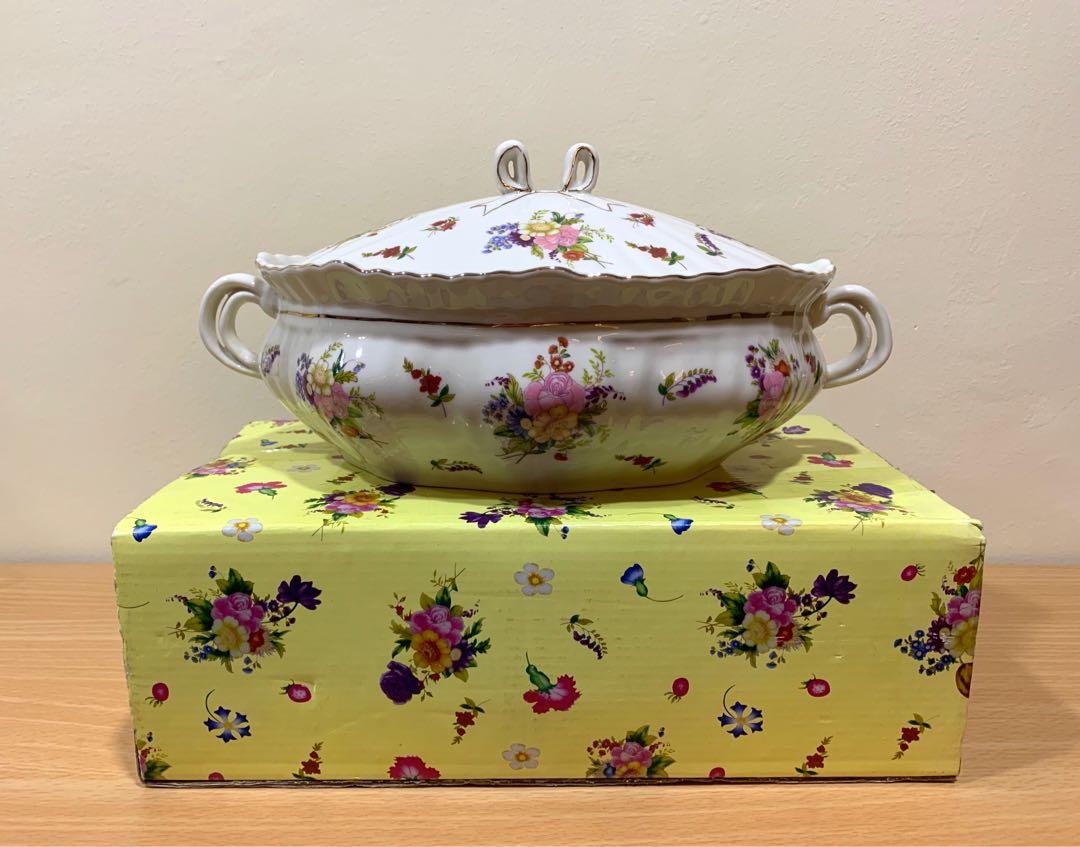 Grand Course Ceramic Pot With Lid Home Appliances Kitchenware On Carousell