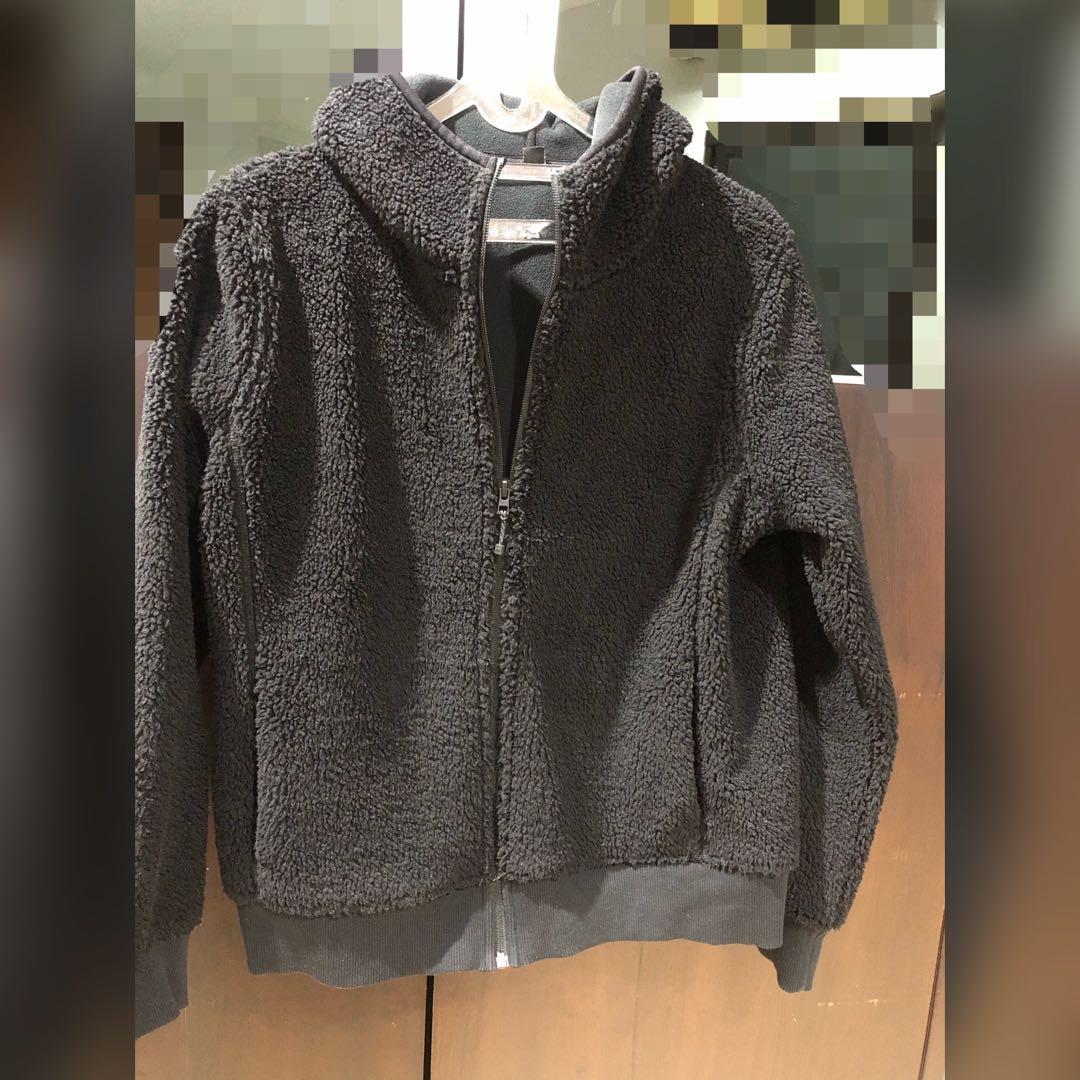 Jaket outlet hangat uniqlo