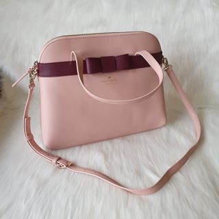 (Category: ) located in . Submitted by oliviastyleph (Listing ID 1030927449, Image 1). Description: .
