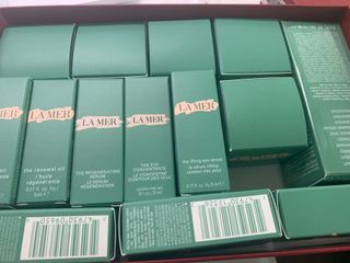 （分類：）位於 。 由 __111 提交（商品編號 1030885220，圖片 1）。簡介： 。