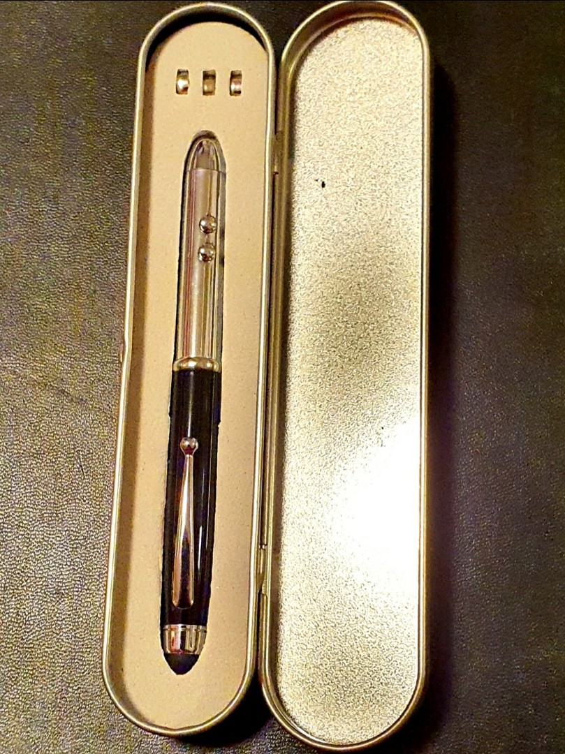 Laser Pointer Pen With Batteries Hobbies Toys Stationery Craft