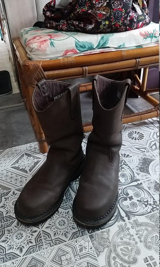 Macrae Pull Up Safety Boots Everything Else on Carousell