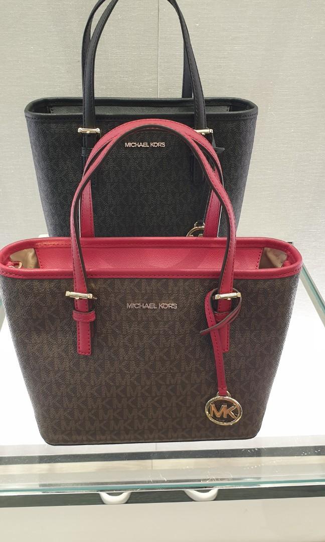 michael kors monogram