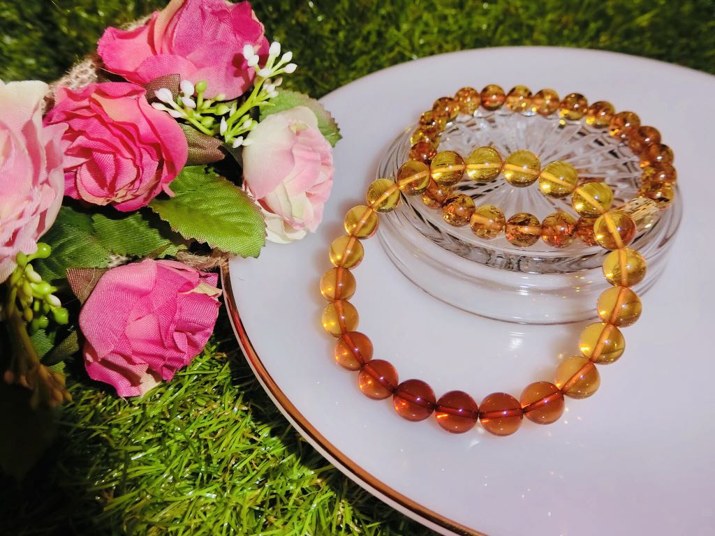 Natural Amber 8mm With Cert 漸變色彩虹琥珀8米 Women S Fashion Jewellery Bracelets On Carousell Natural Amber 8mm With Cert 漸變色彩虹琥珀8米 Women S Fashion Jewellery Bracelets On Carousell